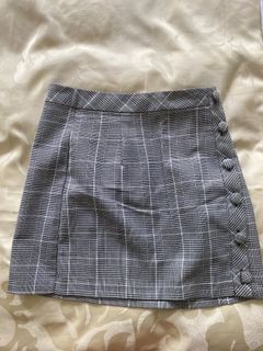 (Category: ) located in . Submitted by triciad (Listing ID 1141063702, Image 1). Description: .