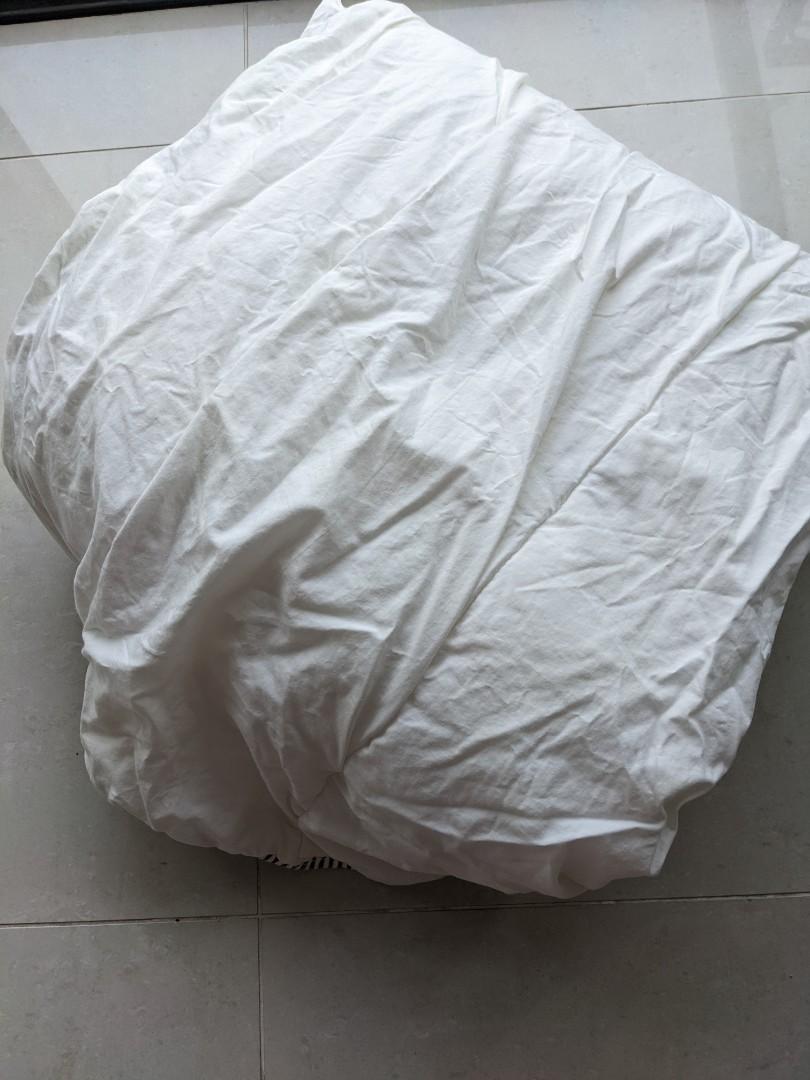 Ikea Duvet Rodtoppa, Furniture & Home Living, Bedding & Towels on Carousell