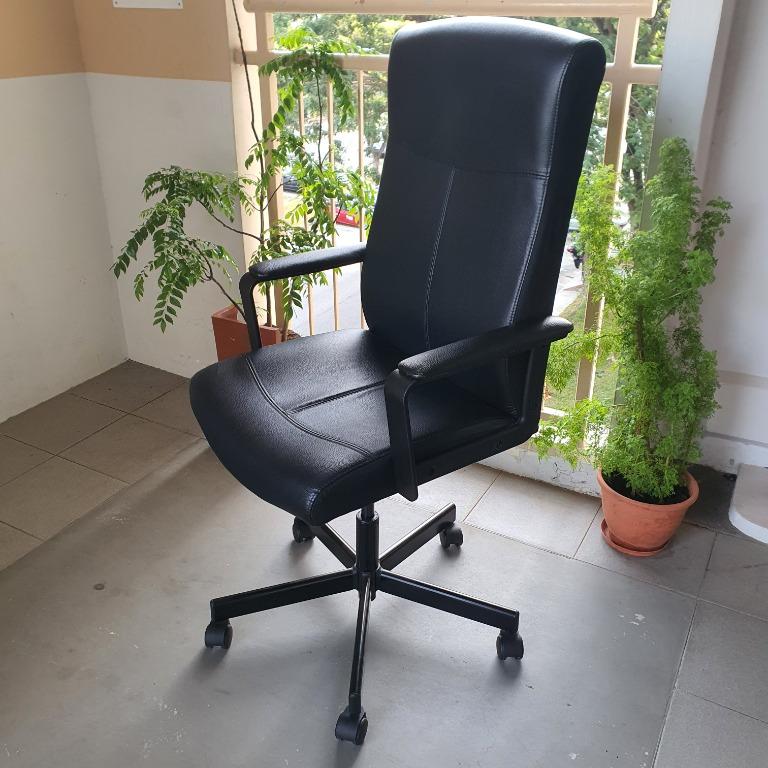 MILLBERGET Swivel chair, Murum black - IKEA