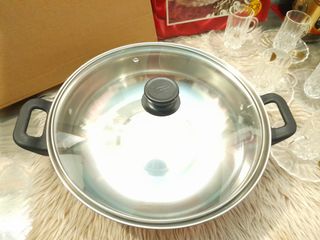 (Category: ) located in . Submitted by sh411y.bee (Listing ID 1141084715, Image 1). Description: .