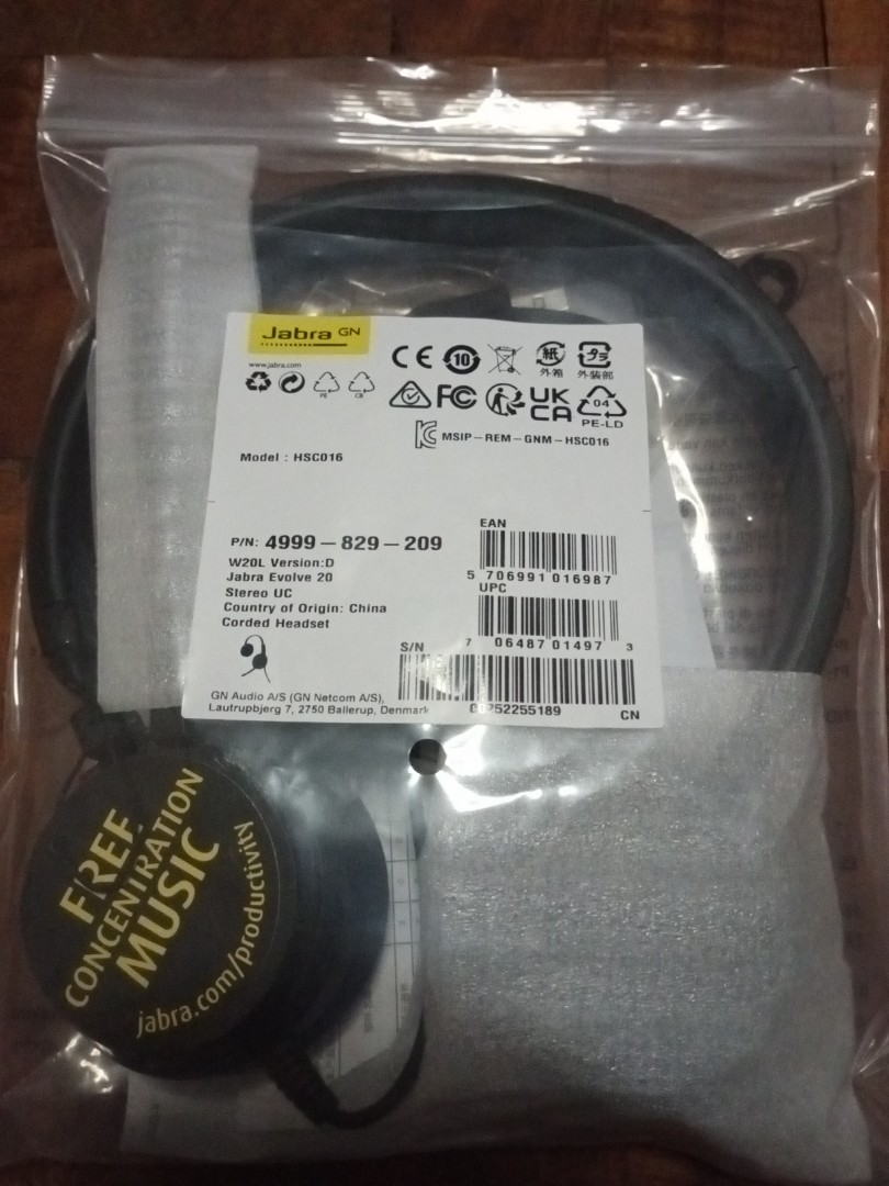 Jabra Evolve 20 headset model HSC016, Audio, Headphones & Headsets on