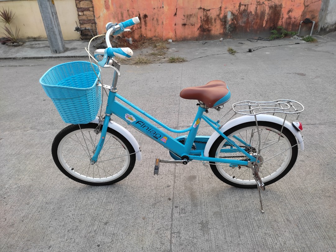 Japanese bike deals with basket