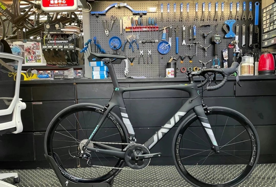 激安！新品！700C JAVA Z1 Cabon RoadBike 炭素繊維 ロードバイク 自転車