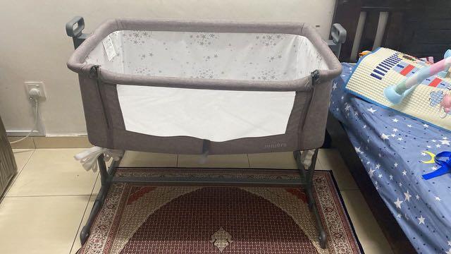 Juniors peyton side sales bassinet