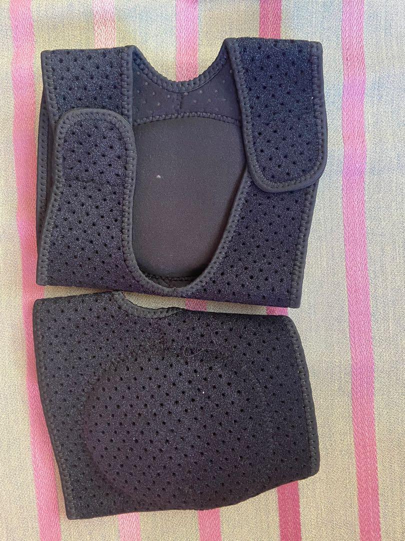 Knee pads with velcro strap, Sports Equipment, Other Sports Equipment