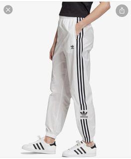 Adidas Originals Track Pants Women Black ED7542, Women's Fashion, Bottoms,  Other Bottoms on Carousell