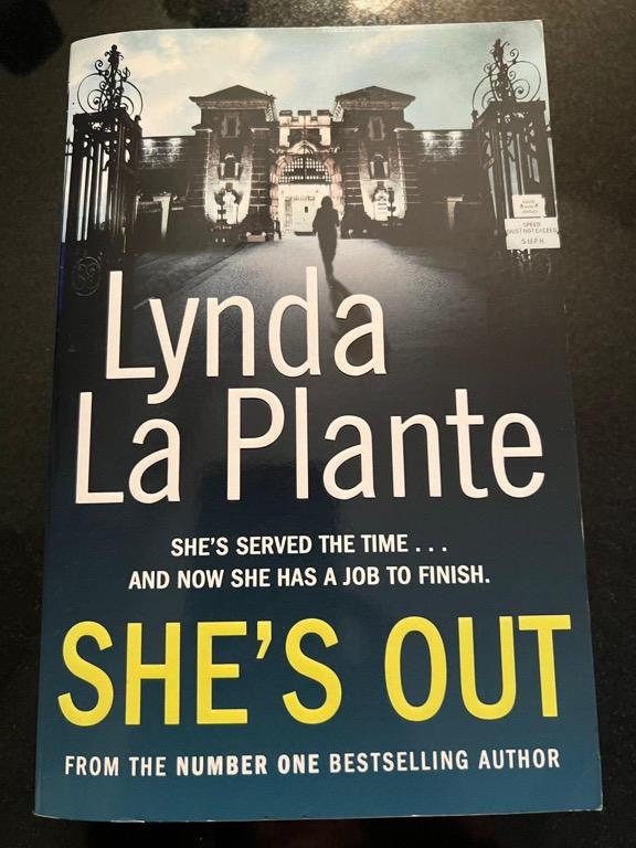 Lynda La Plante Book Collection (PART 1), Hobbies & Toys, Books