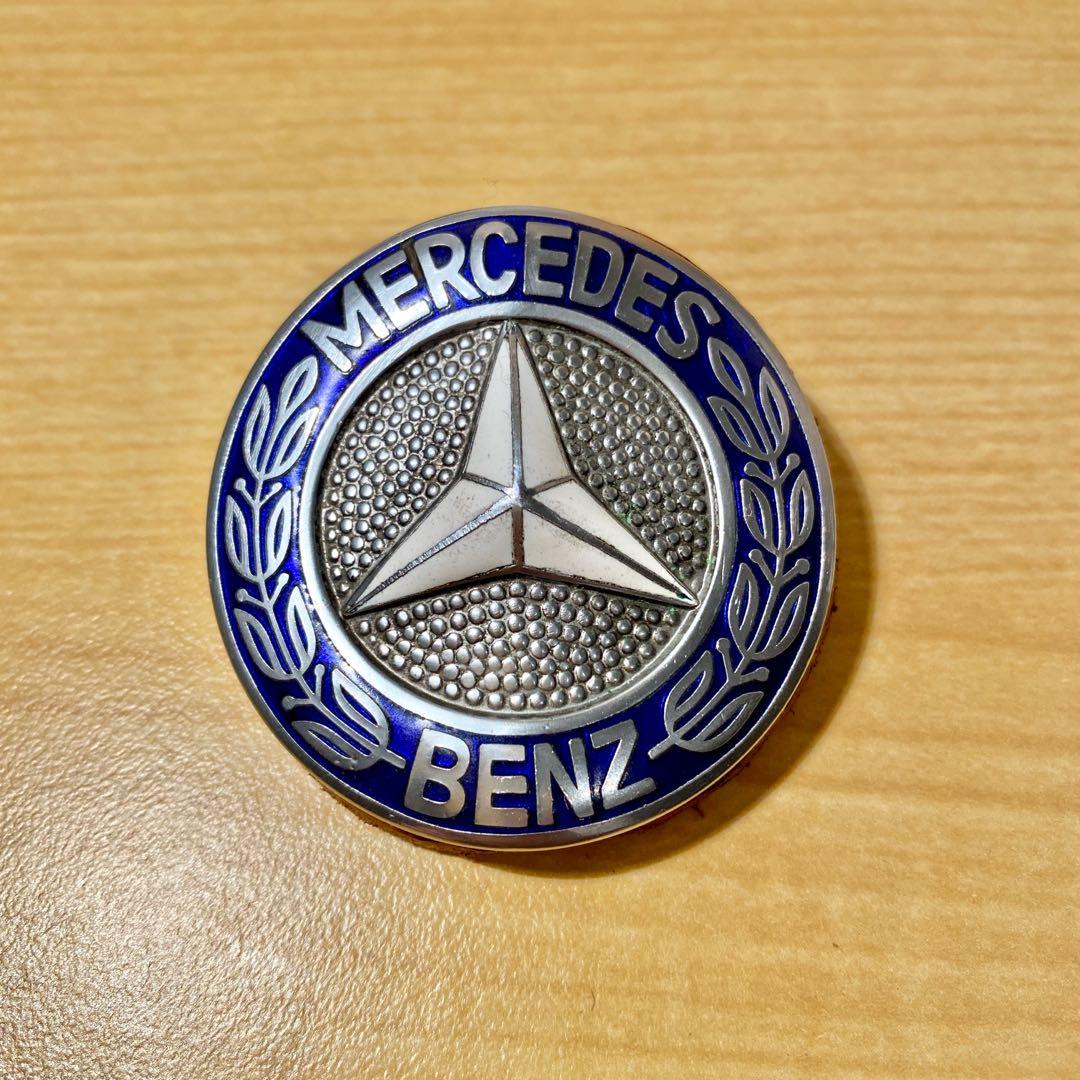 Mercedes Benz Vintage Grill Badge Emblem W115, Car Parts & Accessories,  Emblem, Sticker and Decals on Carousell