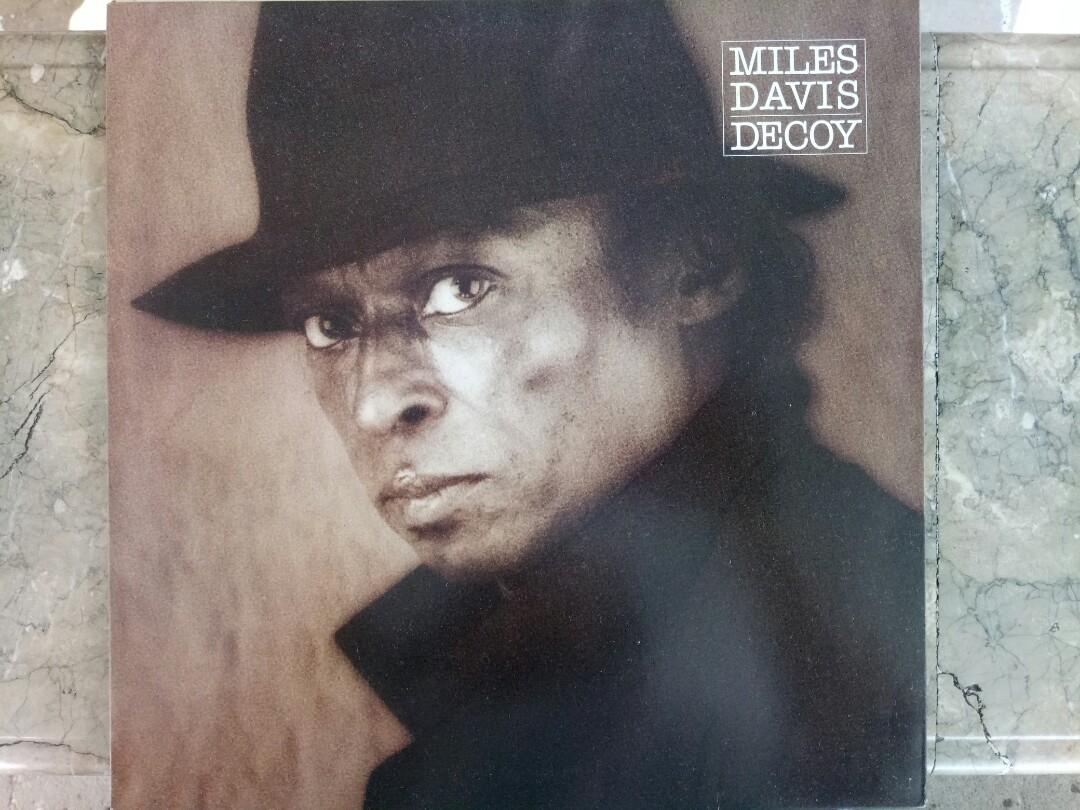 Miles Davis LP Vinyl Plaka (Category: Vinyls) located in Las Pinas. Submitted by kinganalog (Listing ID 1141164333, Image 1). Description: Miles Davis LP Vinyl Decoy album. Cover M, media M. Made in USA. Shipping nationwide, payment can be done via Unionbank or Palawan, COD is okay at buyer's account and expense. Our shop is now open located at Metrocor Homes B Las Pinas City along Marcos Alavarez Hi Way, see you analog peeps!.