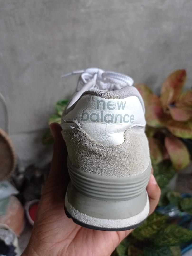 New Balance 574 Classic Second Original, Fesyen Pria, Sepatu , Sneakers di  Carousell