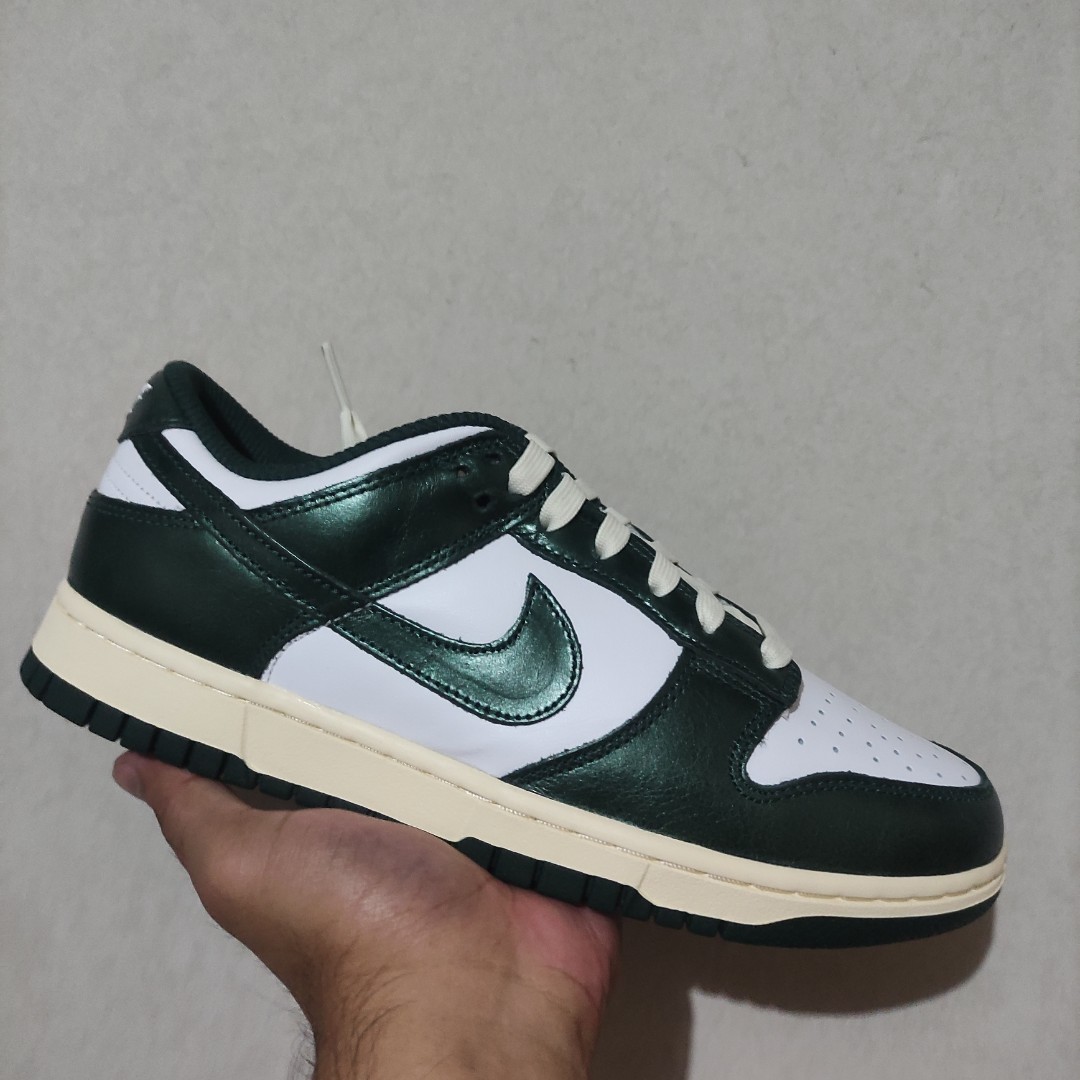 dunk vintage green