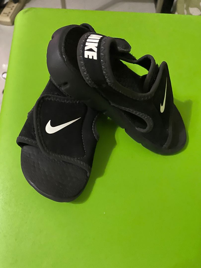 7c nike sandals