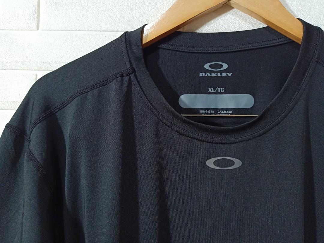 Oakley Dri Fit Shirt Black 32 L 25 W Men s Fashion Tops