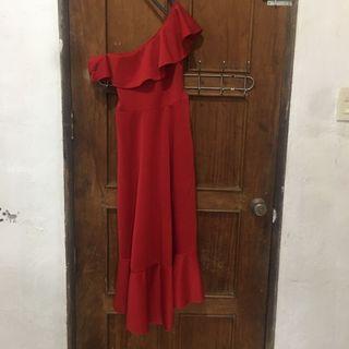 Red one shoulder / asymmetrical ruffled evening dress