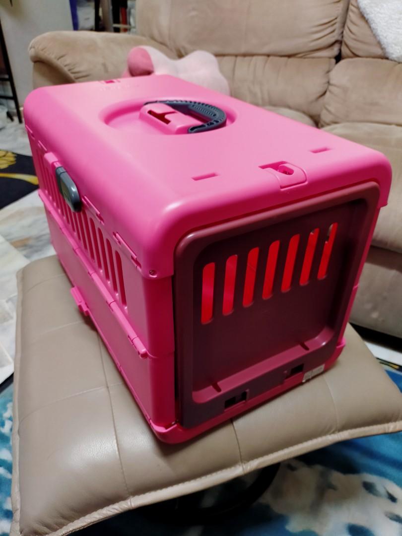 Richell foldable pet carrier, Pet Supplies, Homes & Other Pet Accessories on Carousell