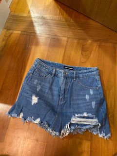 (Category: ) located in . Submitted by peanut.fits (Listing ID 1141116363, Image 1). Description: .