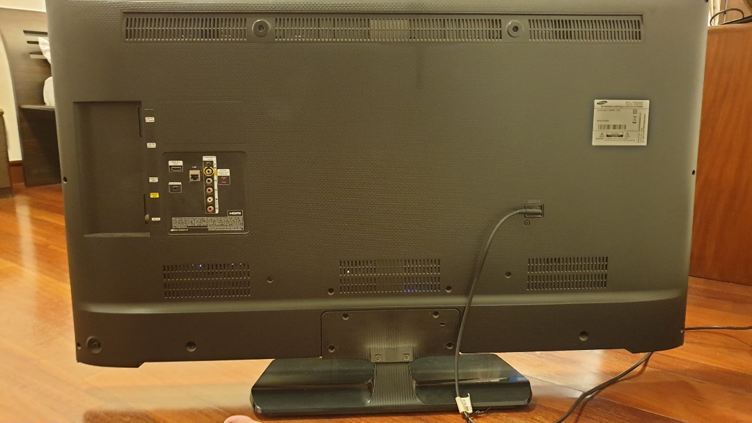 Samsung TV Model Number UA48H5500AR, TV & Home Appliances, TV