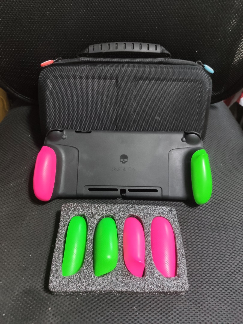 Skull & co ( max carry & grip case) splatoon edition, Video Gaming, Gaming Accessories, Cases