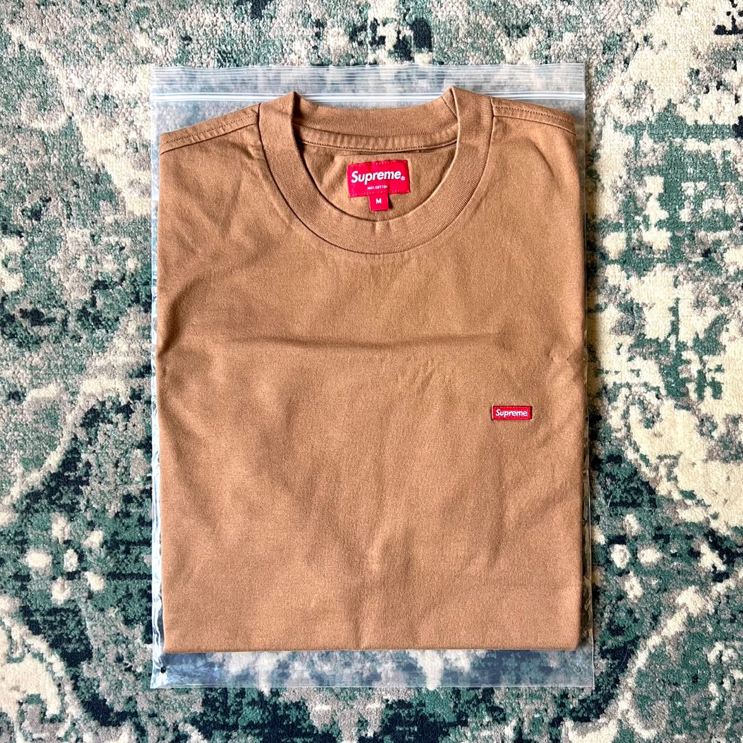 small box logo tee