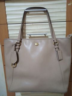 (Kategori: ) berada di . Dikirim oleh LemariRapi76 (ID iklan 1141157020, Gambar 1). Deskripsi: .