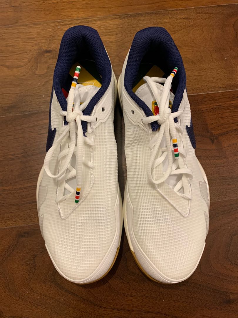 nike zoom vapor tennis women's