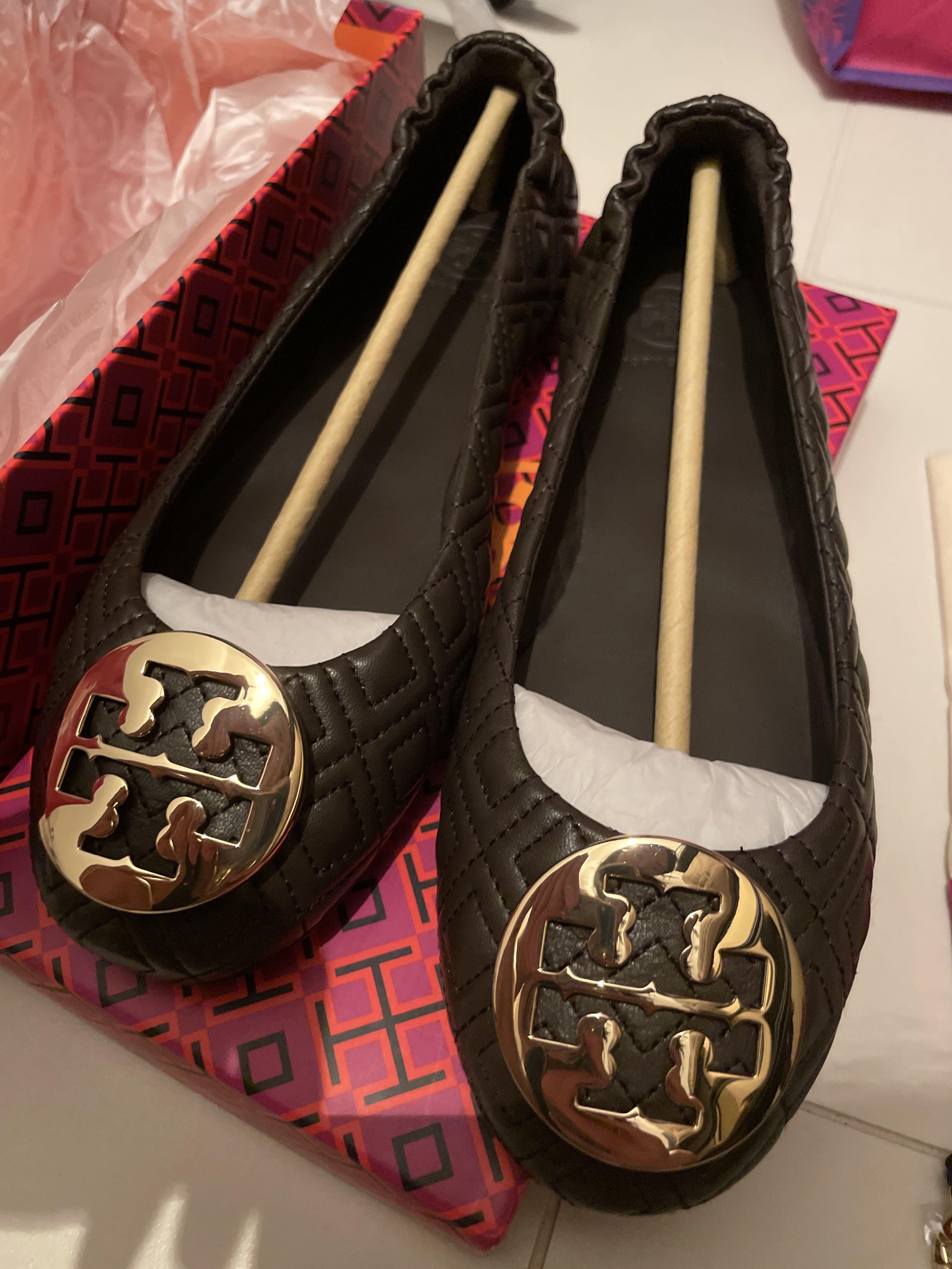 Quilted minnie clearance flat tory burch