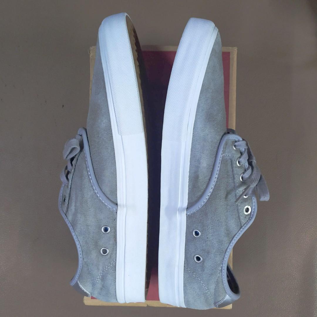 Vans chima pro on sale chrome skate shoes