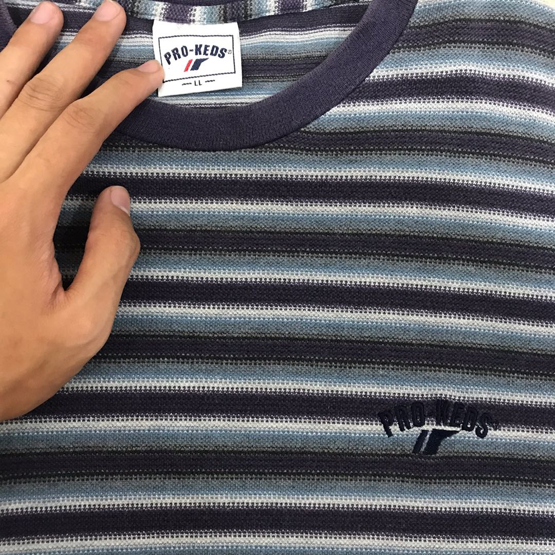 T shirt discount keds