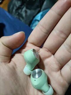 (Category: ) located in . Submitted by otaku2018 (Listing ID 1141110355, Image 1). Description: .