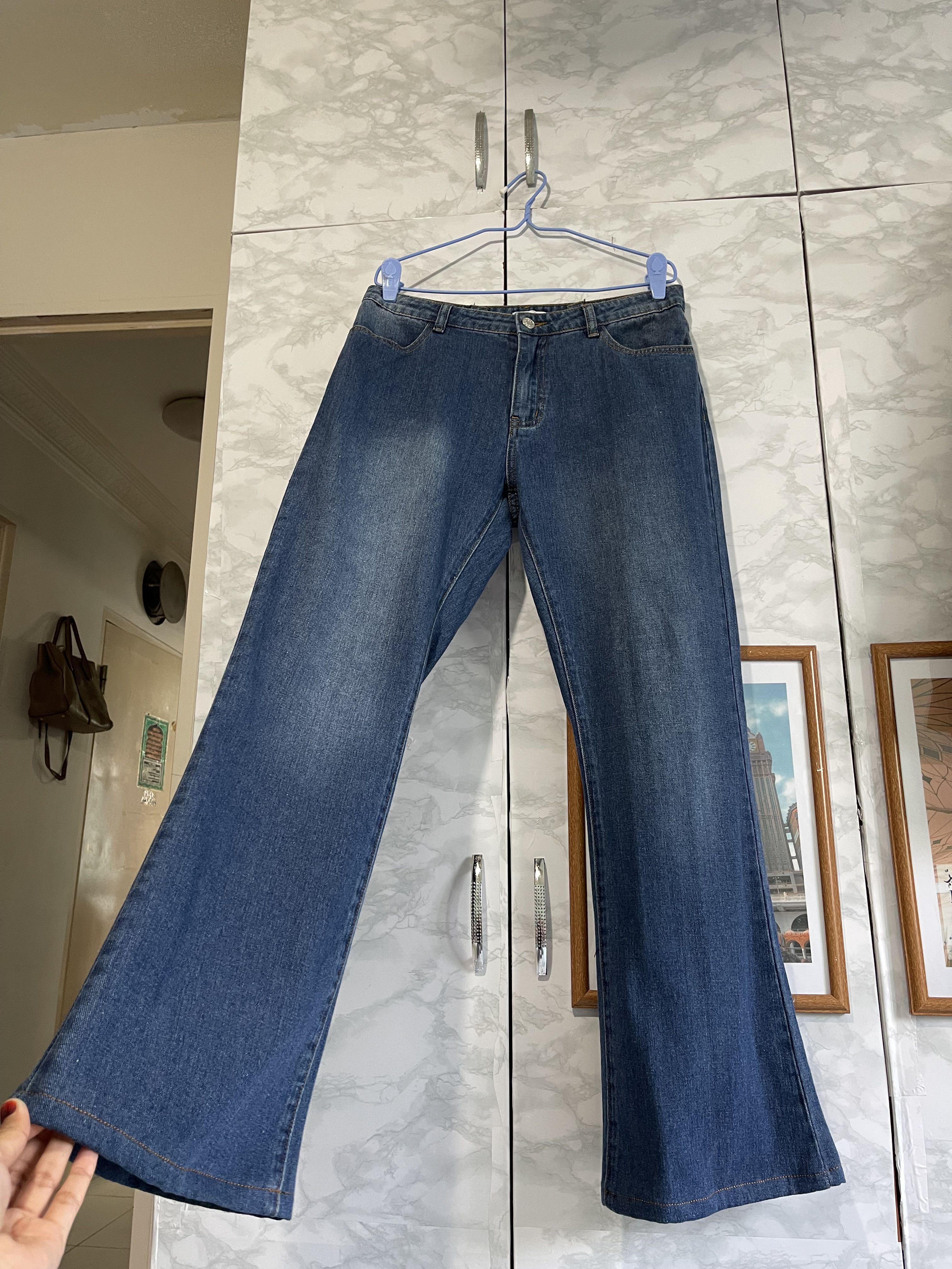 ZALORA BASIC BELL BOTTOM FLARE JEANS 