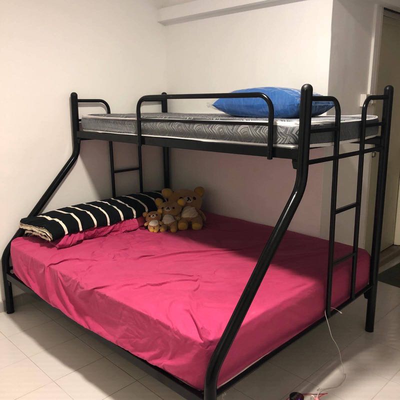 (Category: ) located in . Submitted by paaarrissss (Listing ID 1142747452, Image 1). Description: .