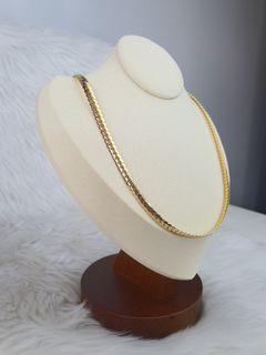 18" Snakebone Chain Necklace 18k Saudi Gold