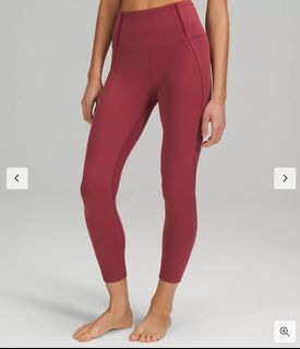 (Category: ) located in . Submitted by dailywears7 (Listing ID 1142846570, Image 1). Description: .