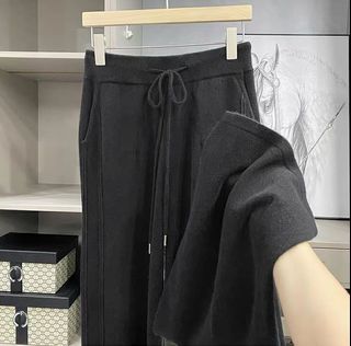 黑色休閑針織直筒九分褲64242861316867110