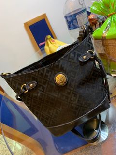 (Category: ) located in . Submitted by herthriftstore2 (Listing ID 1142811671, Image 1). Description: .