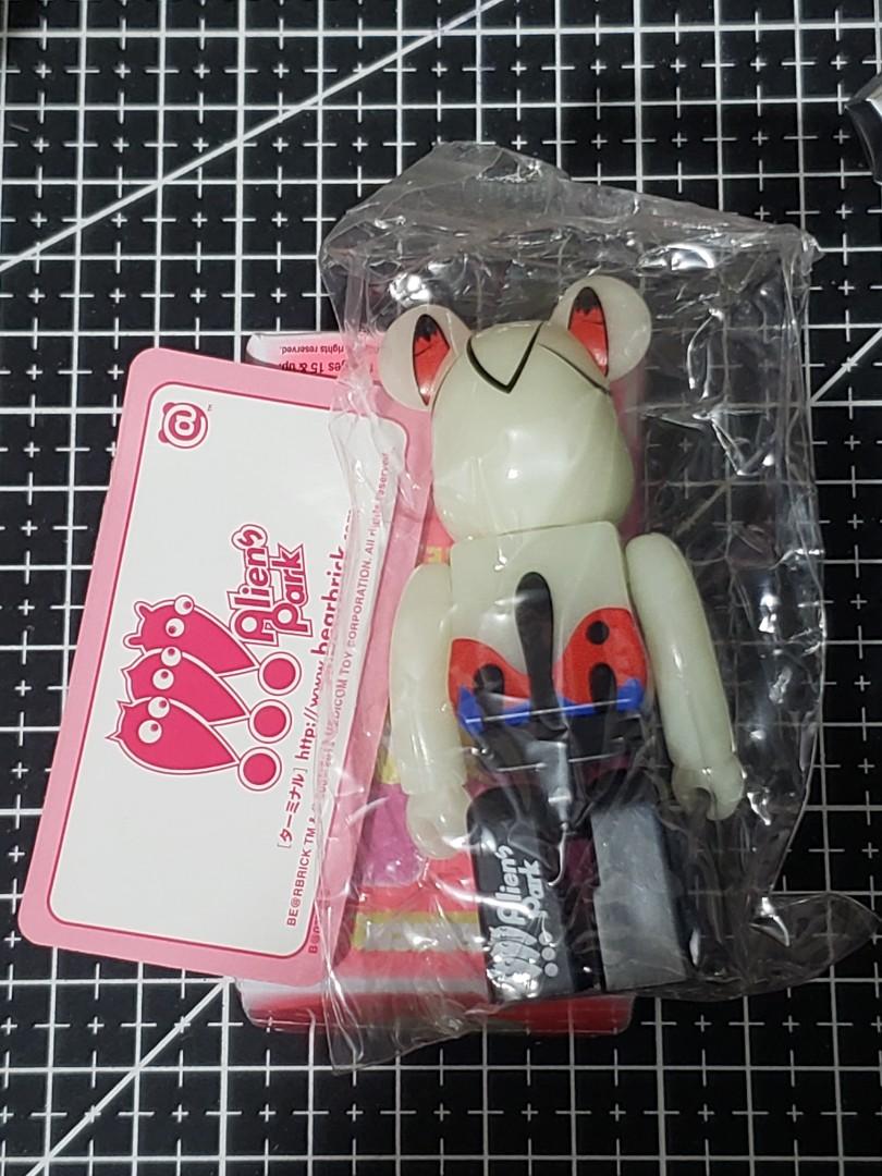 全新GID 夜光Aliens Park Gid 1/192 哈利medicomtoy be@rbrick