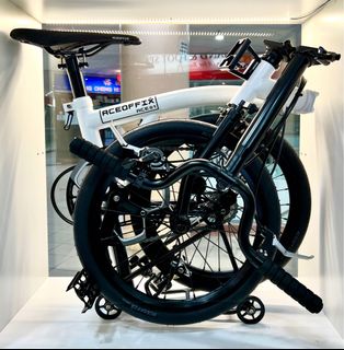 (Category: ) located in . Submitted by jse.cycles (Listing ID 1142740279, Image 1). Description: .