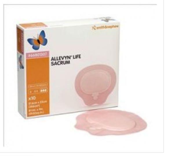 Allevyn Life Sacrum 21.6x 23cm/ 8.5x 9cm (Biggest) Medicated adhesive