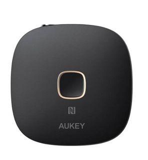 Aukey Br 08 Bluetooth 5 0 Audio Transmitter Receiver 2 In 1 Long Range Up To 50m Wireless Adapter With Aptx Ll Audio Portable Audio Accessories On Carousell