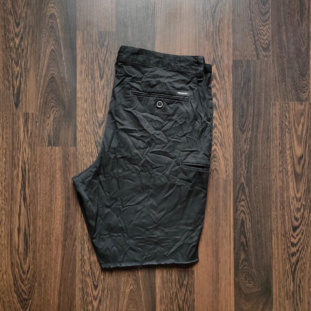 BILLABONG CARTER STRETCH BLACK | Cutoff Walkshorts (Category: Activewear) located in Cebu City. Submitted by denimholic (Listing ID 1142698451, Image 3). Description: 🩳 Authentic Preloved Billabong Walkshorts ▫️SIZE : 34in. (Relaxed Fit) ▫️100% Cotton, Black Chino, Cut-off ▫️9.0 / 10 very good condition ▫️Made in China.