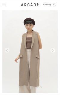 (Category: ) located in . Submitted by whimsical.trove (Listing ID 1142766092, Image 1). Description: .