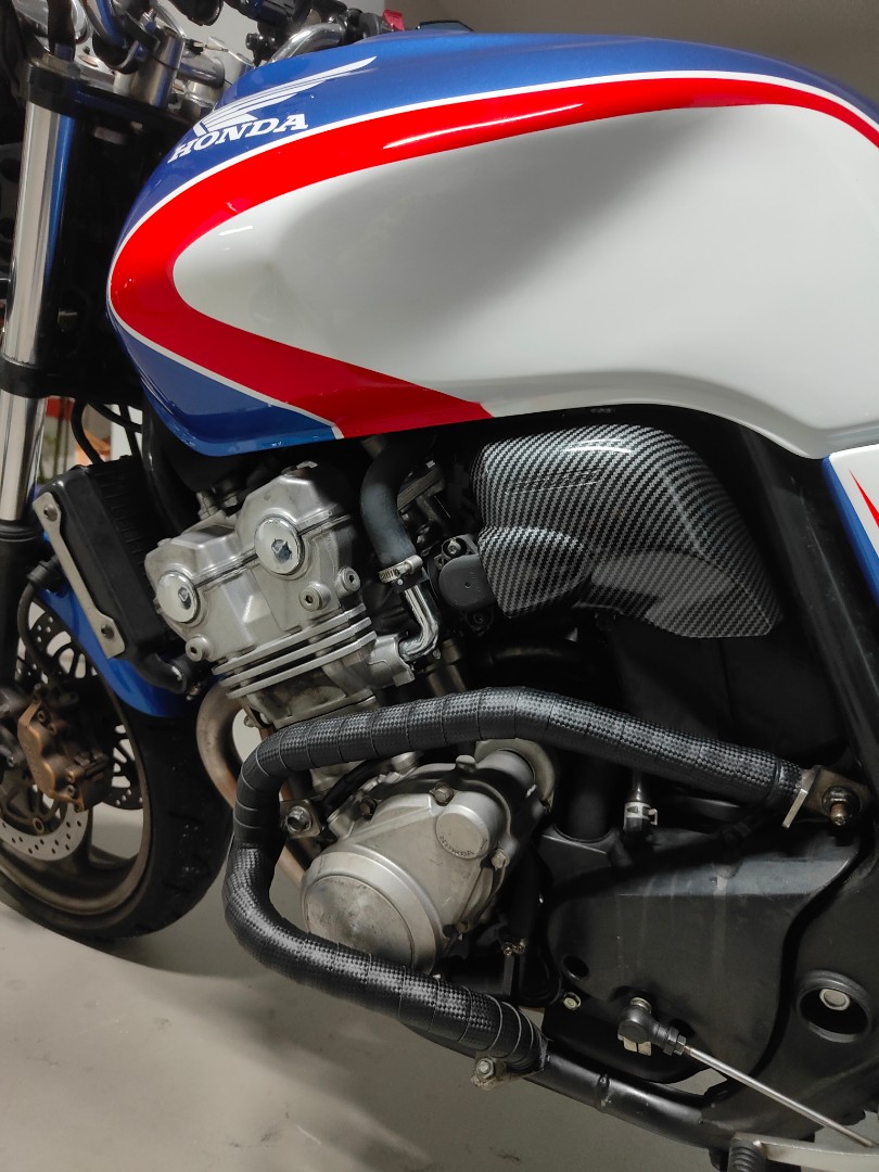 CB400/Crash Bar Tape Wrap/Black Carbon, Motorcycles, Motorcycle