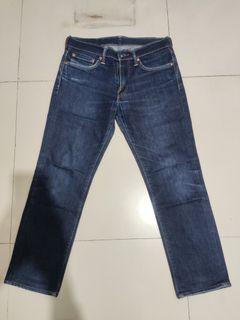 Celana panjang Levis 311