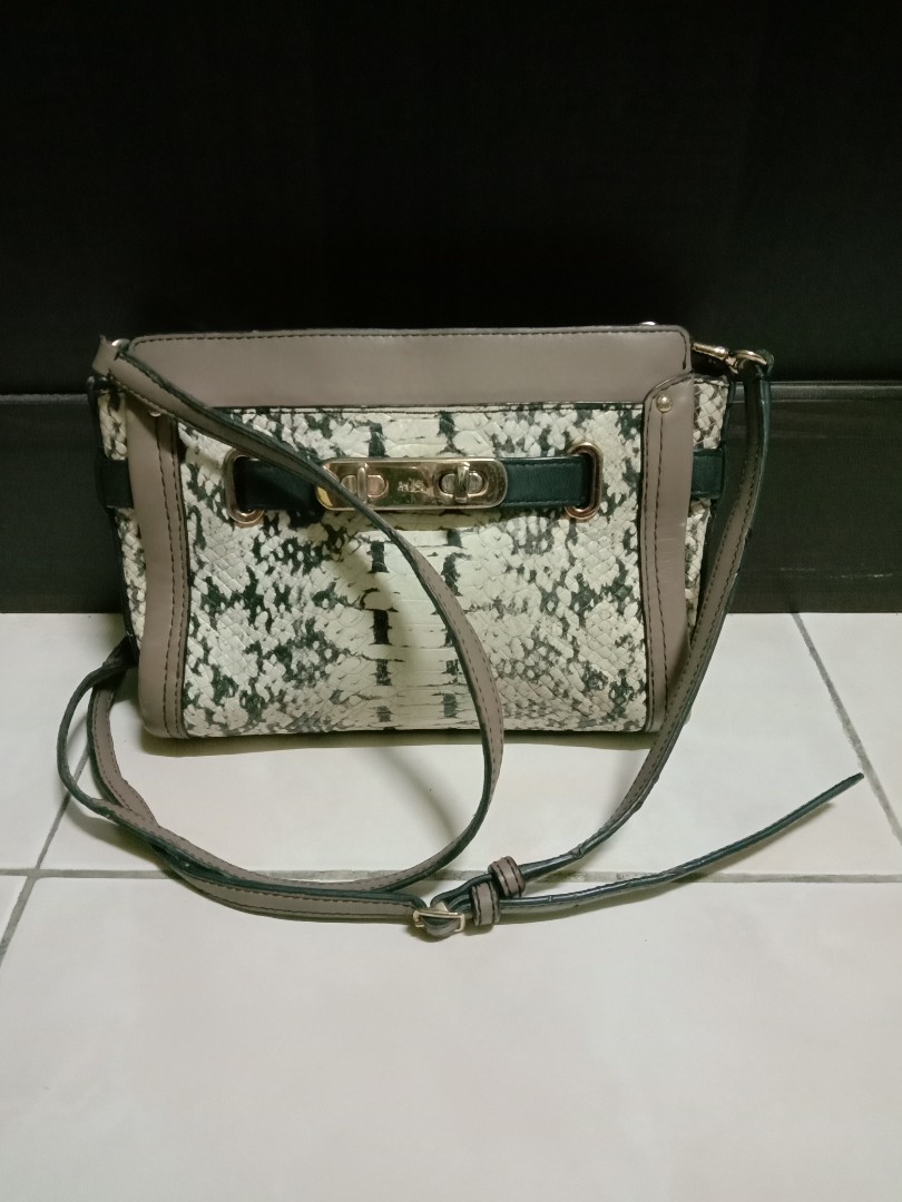 Coach Swagger Bag Women s Fashion Bags Wallets Purses
