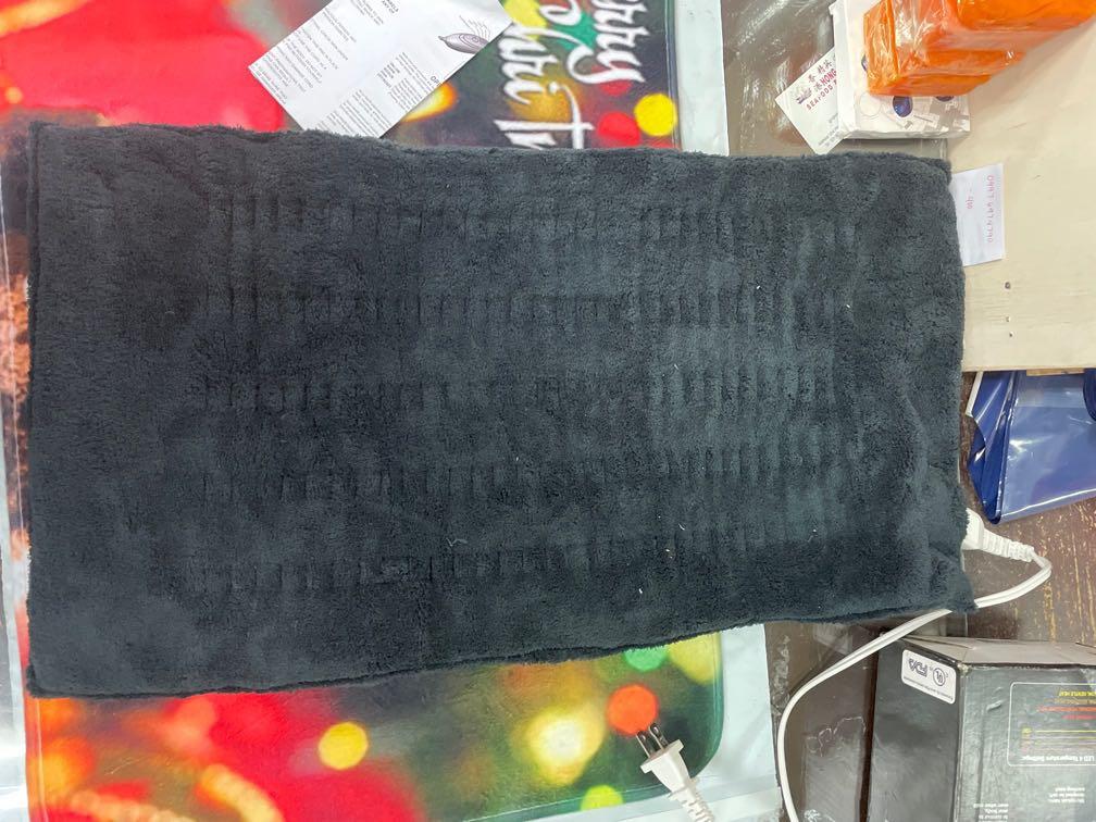 CVS Health Extra Long Heating Pad, Furniture & Home Living, Bedding