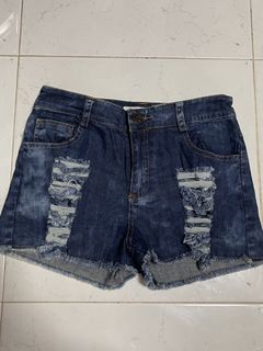 (Category: ) located in . Submitted by winnie (Listing ID 1142789572, Image 1). Description: .