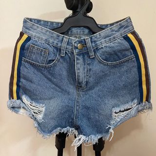 (Category: ) located in . Submitted by goodbyestuff_ (Listing ID 1142829149, Image 1). Description: .