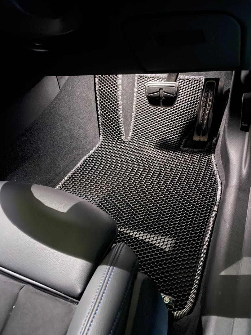 Enzo car outlet mats
