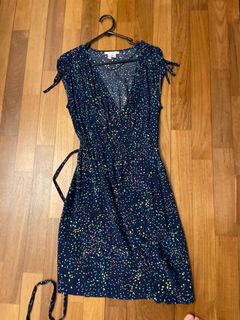(Category: ) located in . Submitted by celestiabelle (Listing ID 1142836931, Image 1). Description: .