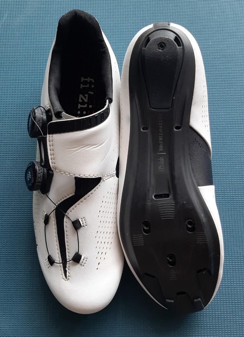 Fizik r1 sizing clearance
